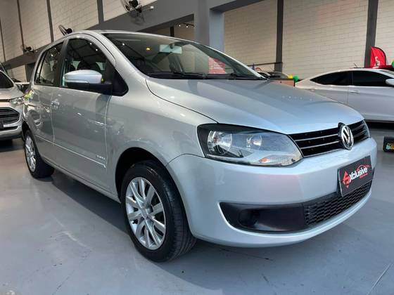 VOLKSWAGEN FOX 1.0 MI 8V FLEX 4P MANUAL VOLKSWAGEN FOX 1.0 MI 8V FLEX 4P MANUAL